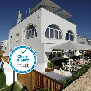Golden & Rooftop Bar Guest house