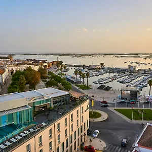 Otel & Club, FAO